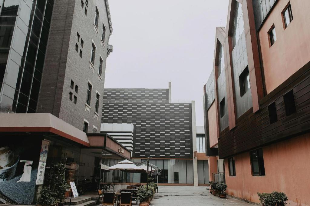 Tong Que Tai Jinling Hotel Tongling  Exteriör bild